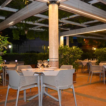 酒店 Il Tesoro Pompeiano 3*