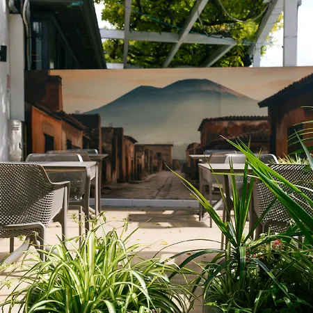 ホテル Il Tesoro Pompeiano ポンペイ